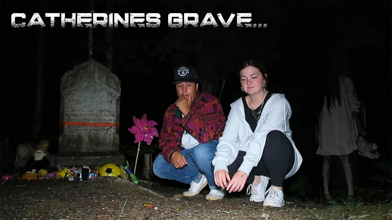 (ВИДИМЫЕ ФИГУРКИ) САМЫЙ СТРАШНЫЙ ОПЫТ С ПРИЗРАКОМ, ЗАСНЯТЫЙ НА КАМЕРУ **МОГИЛА КЭТРИНЫ**