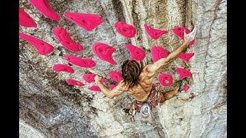 Chris Sharma makes the legendary first ascent of 𝘵𝘩𝘦 𝘱𝘪𝘯𝘬 𝘰𝘯𝘦 𝘪𝘯 𝘵𝘩𝘦 𝘤𝘰𝘳𝘯𝘦𝘳 v18 (v30 in your gym).