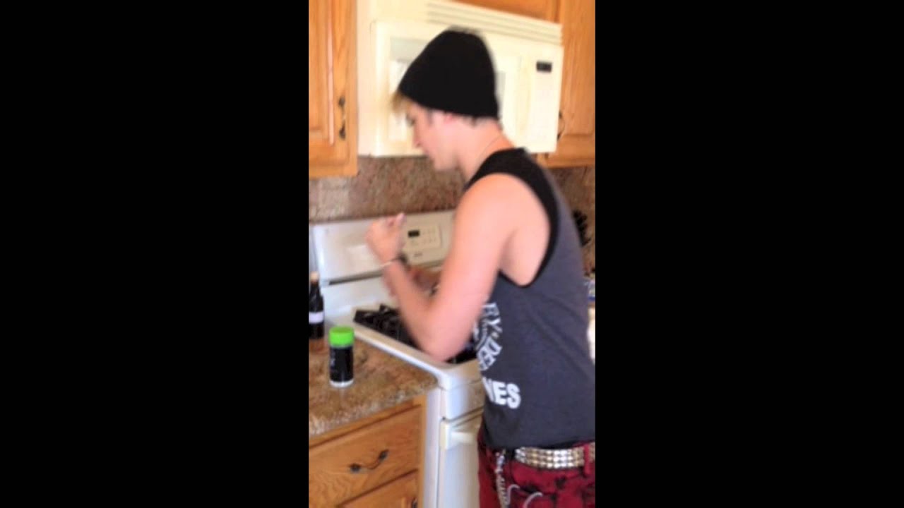 Sunday Makes a Ghetto Burger