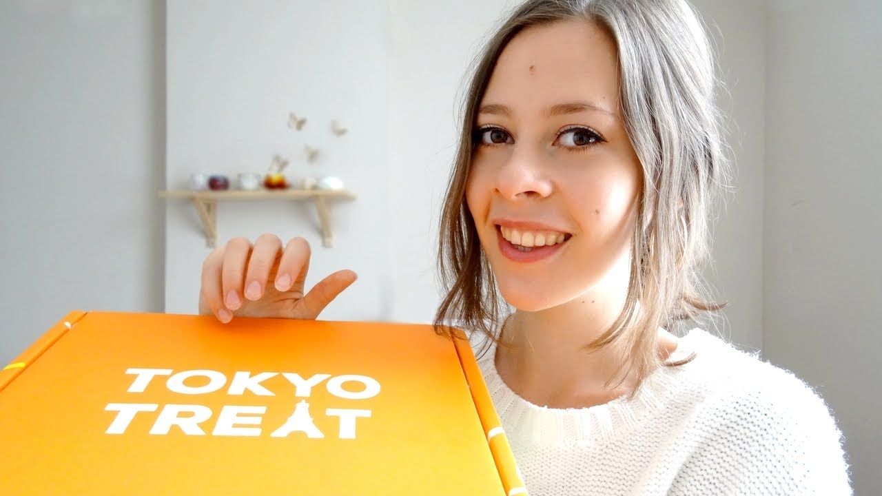 ASMR ~ Découverte de snacks japonais (TokyoTreat) 🍬🗼 (+ petit tirage au sort!)