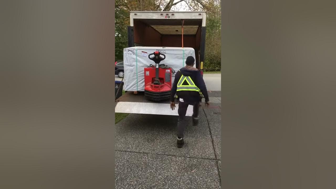 Cedarshed Liftgate Delivery With Pallet Jack YouTube