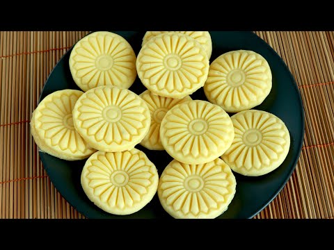 Recipe for making 1 kg of sandesh with 1 cup of powdered milk in 5 minutes. Guru Dudh Diye Sandes...