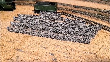 Greenhill Junction - Making Dry Stone Walls - Video 48