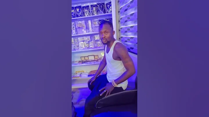 Olaniyan Oluwatosin drag Jigan Baba Oja in mud😆😆😆😆😆#yoruba #viralshort