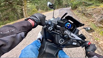 Yamaha TMAX 560 Tech MAX 2025 | MotoRaw 4K