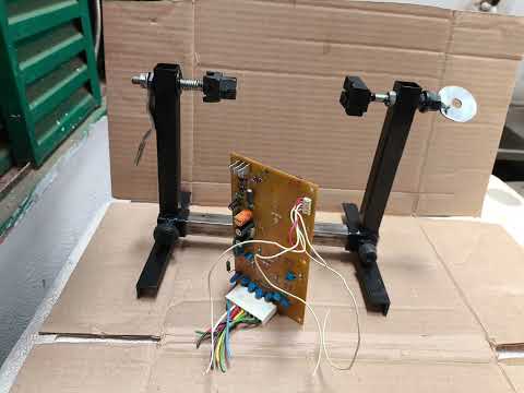 Suporte para Placa eletrônica feito com sucatas