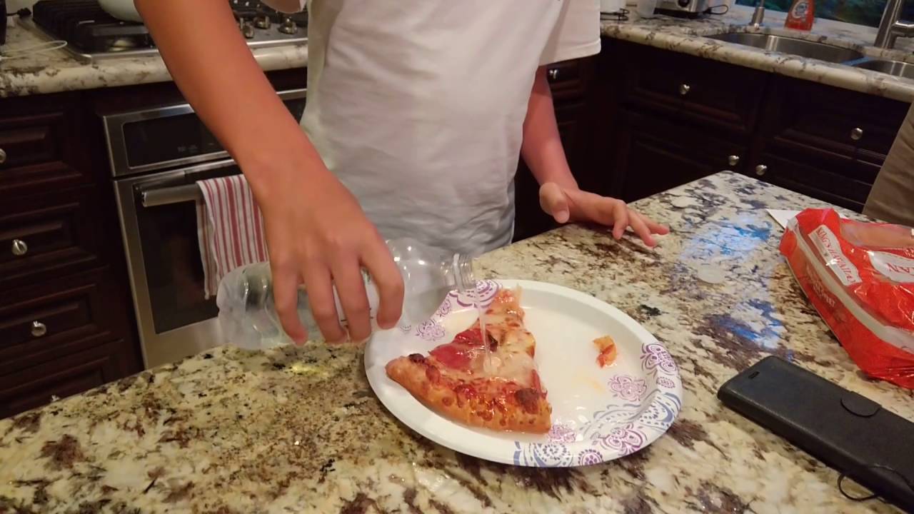 Does New York Tap Water make Pizza Taste Better? YouTube