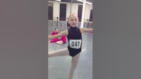 32 fouettes chloe