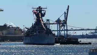 Battleship New Jersey departs Camden, NJ for the 1st time in 25 years triumphantly!