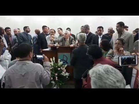 Pastor da Assembleia de Deus é expulso da igreja pelos próprios membros