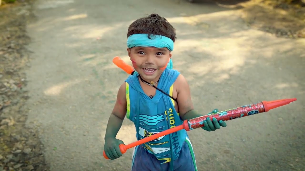 कृष्णाने पांडुला ताणुन ताणुन भिजावला | पांडूला केलं कृष्णाने बेजार नक्की बघा लवकर 🤣