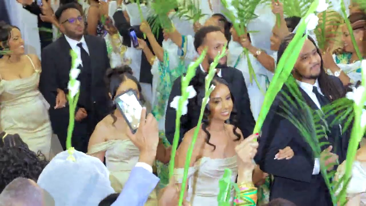 New Eritrean Wedding Endrias & Arsema Entrance GUAYLA  #eritreanwedding #eritrea #eritreanmoviie