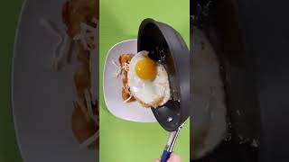 How to make Cheesy Tater Tots in a waffle iron
