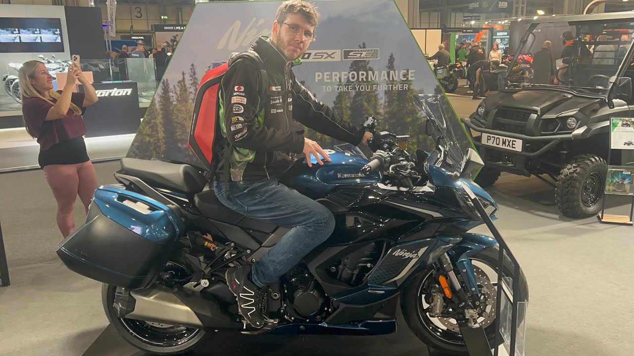 Представлен Kawasaki Ninja 1100 SX SE 2026 года! Полный обзор на Motorcycle Live 2025