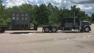 2000 Freightliner Classic XL Flat top Semi Truck Big Rig 
