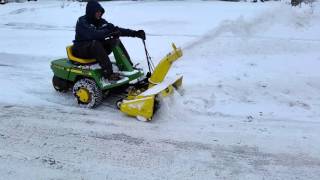 John Deere F510 Snowblower