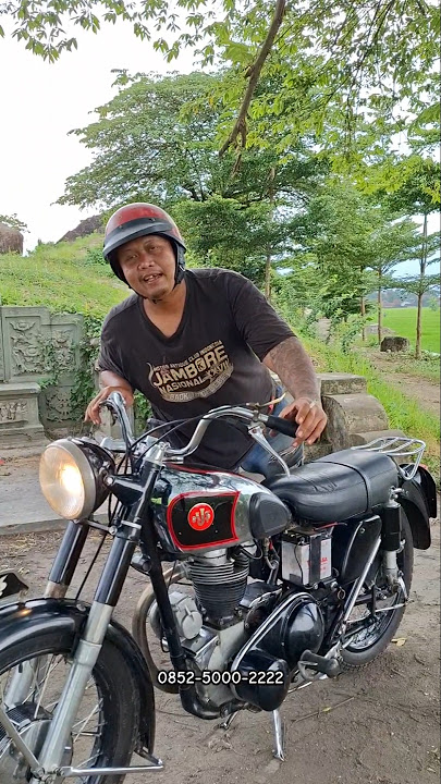 In our place, 125 million rupiah can be used to buy a 71 year old motorbike🤔, the documents are c...