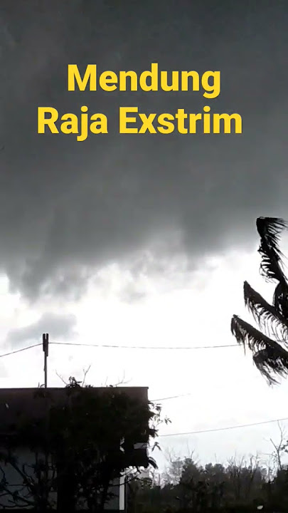Awan Hitam Pekat