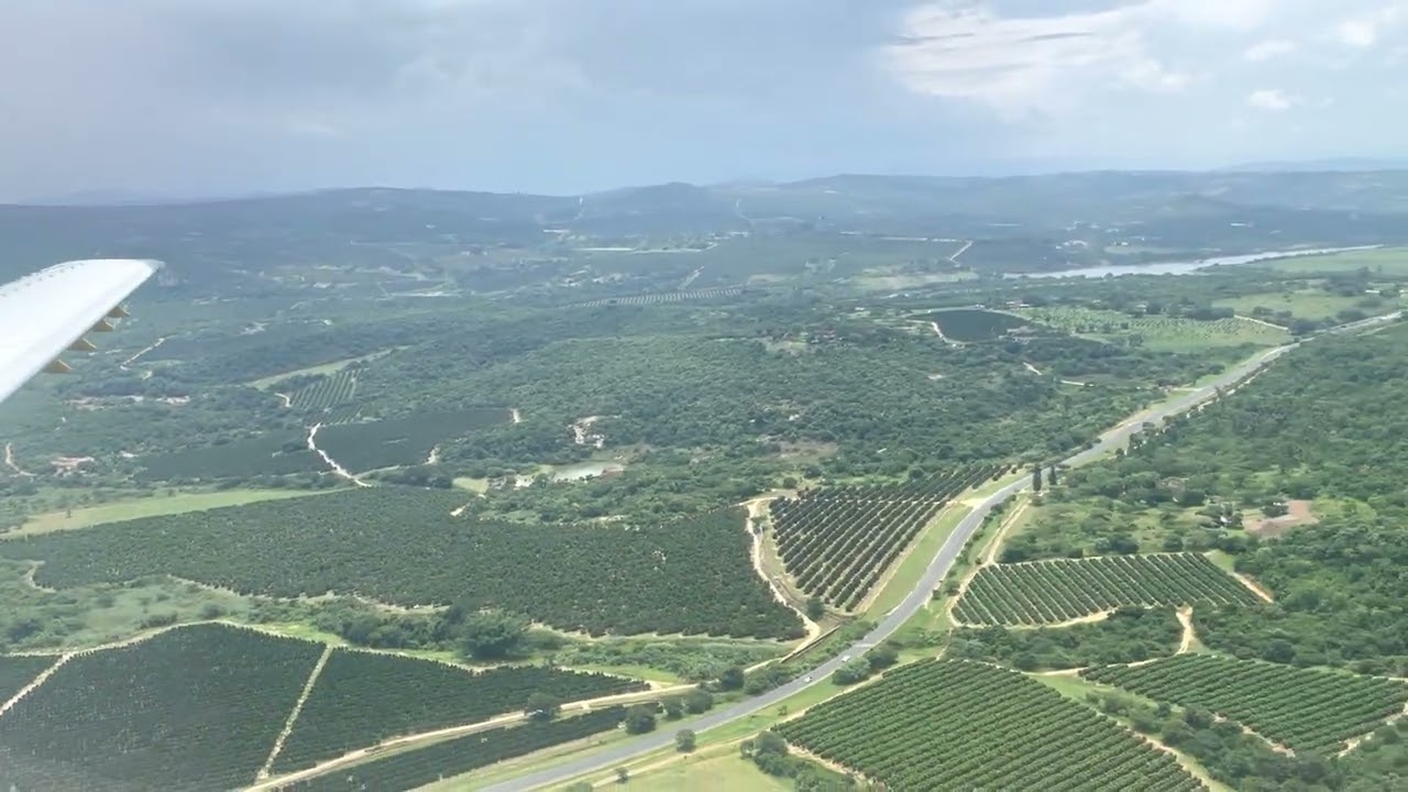 KRUGER MPUMALABGA (KRUGER NATIONAL PARK), SOUTH AFRICA (FAKN) APPROACH