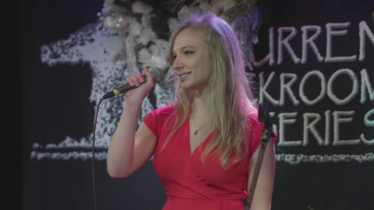 Liv DeFrances - Live at The Burren Backroom December 2019