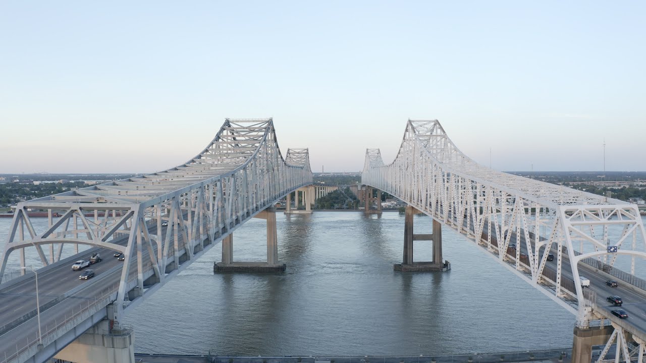 Crescent City Connection Bridge - YouTube