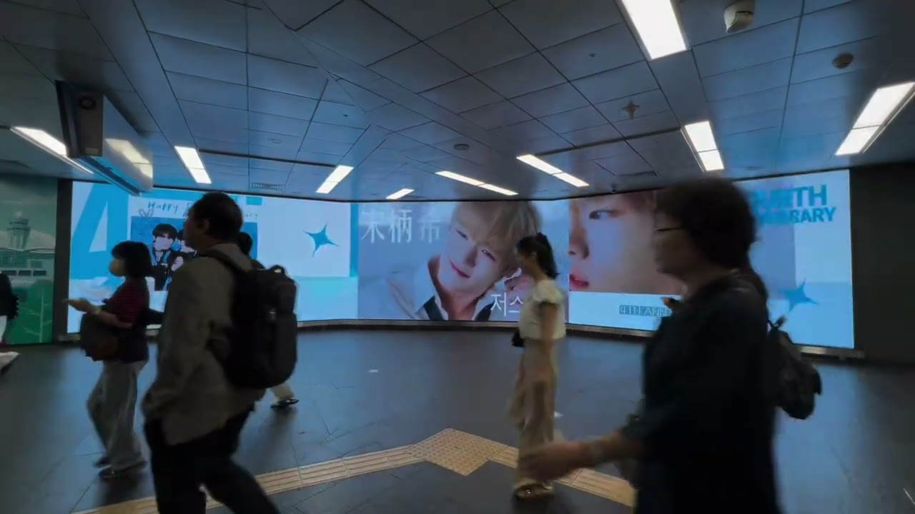 저스트비 ☆☆홍대입구역