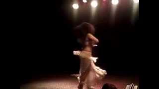 Alexis - Belly Dance At Alauda