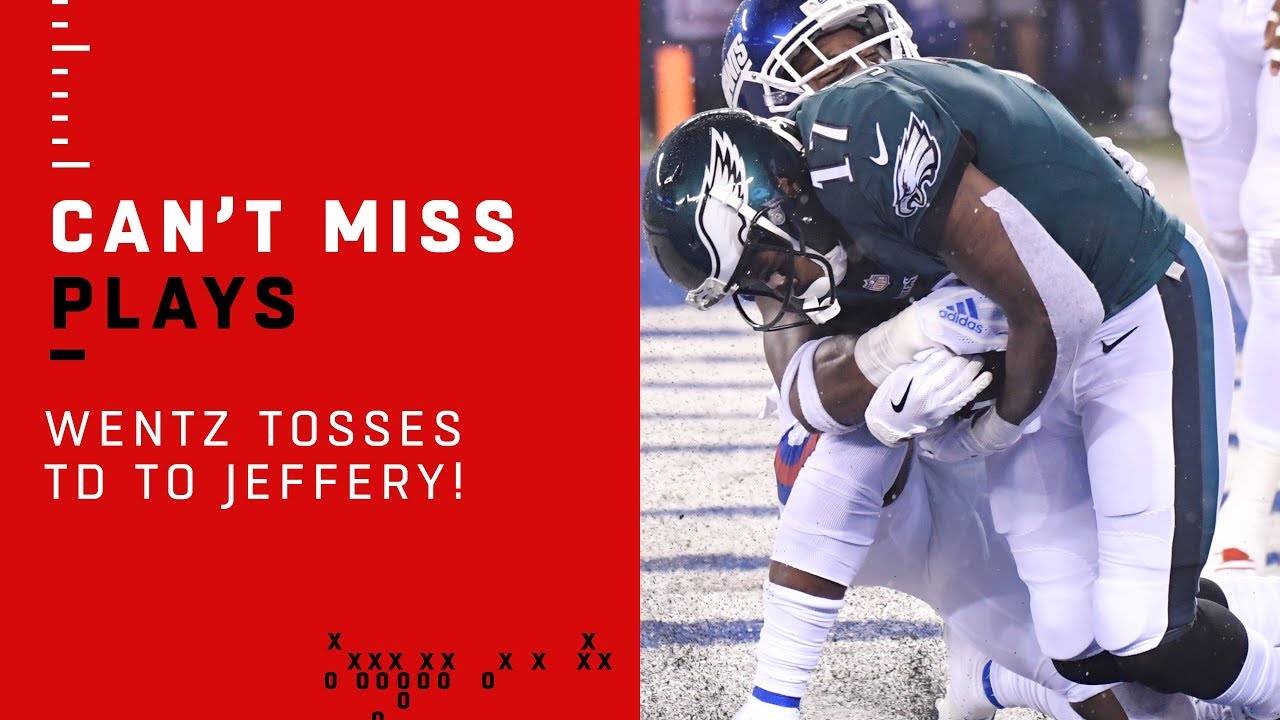 touchdown traduccion INT Sets Up Wentz's Amazing TD Pass to Jeffery!