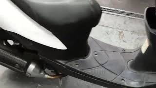 スズキ ＺＺ　バッテリー新品　外装新品 686