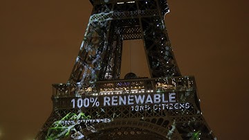 Eiffel Tower Turns Green for COP21