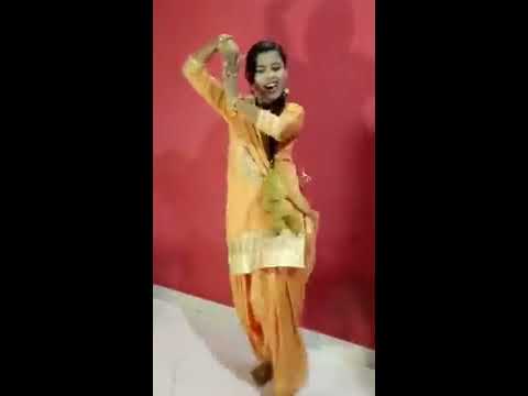 chitte suit te daag pai gaye song chitte suit te daag pai gaye song