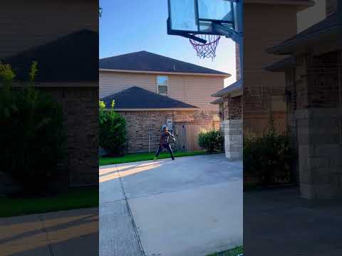 Kapkirk Makes Bounce Shots Look Easy