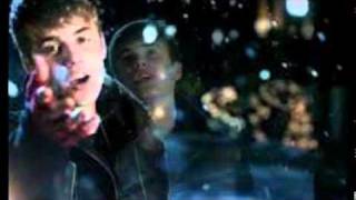 Download Lagu Justin Bieber - Only Thing I Ever Get For Christmas MP3