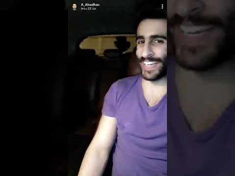 عبدالرحمن السدحان يهدي صديقه المصري هدية غرريبة Youtube