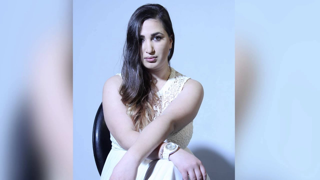 Vojsava Alia Shqiperi o nena ime YouTube