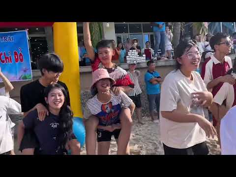 Video Trường THPT Nguyễn Trãi : Xe 15 - youtube