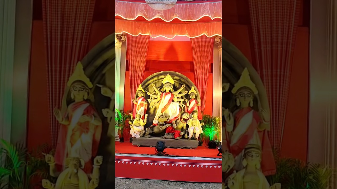 Maddox Square Winter Carnival 2025 #carnival #wintercarnival #wintervibes #exhibition #fair #shorts