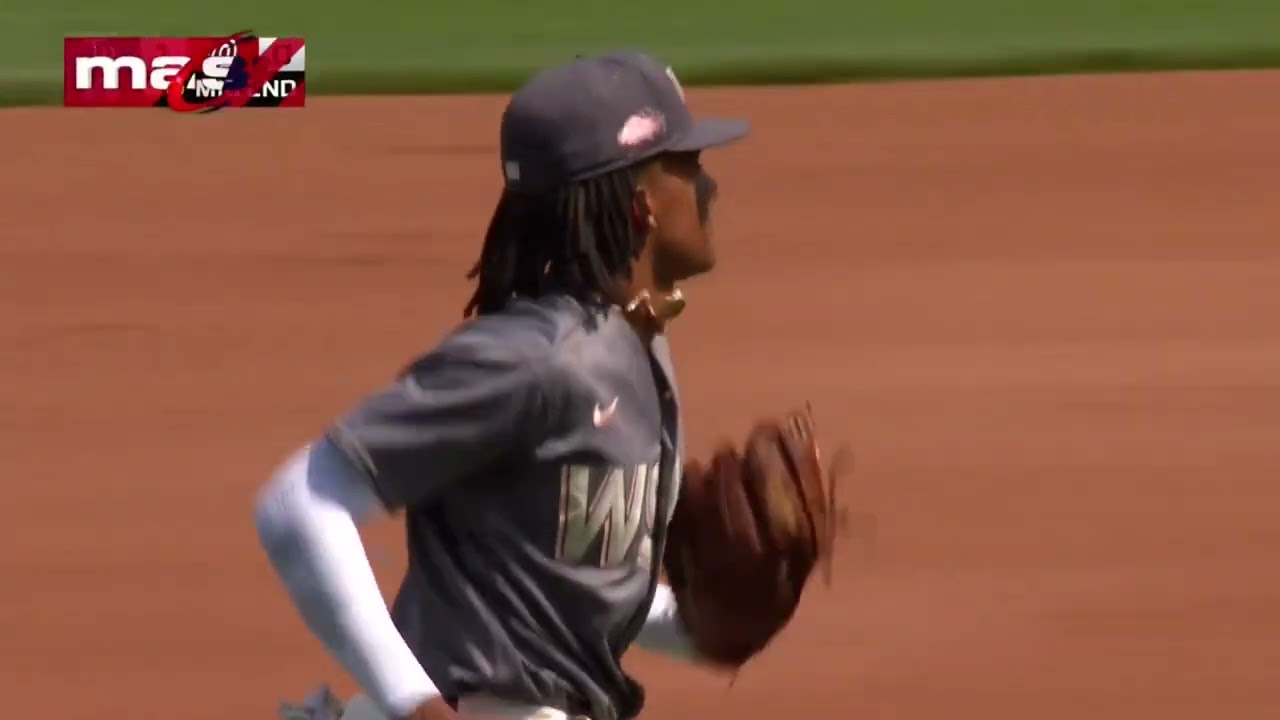 CJ Abrams AMAZING LEAPING CATCH To Save a Run from Scoring! | Washington Nationals | 4/5/2023