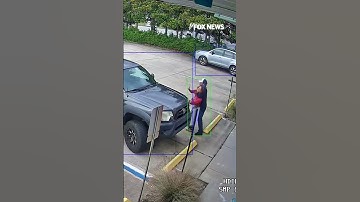 WATCH: Attempted kidnapping caught on Florida surveillance camera #kidnapping #shorts #florida