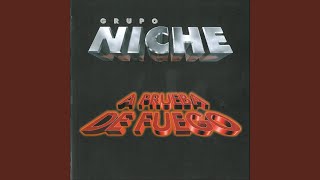 Vignette de la vidéo "Grupo Niche - Busca por Dentro"