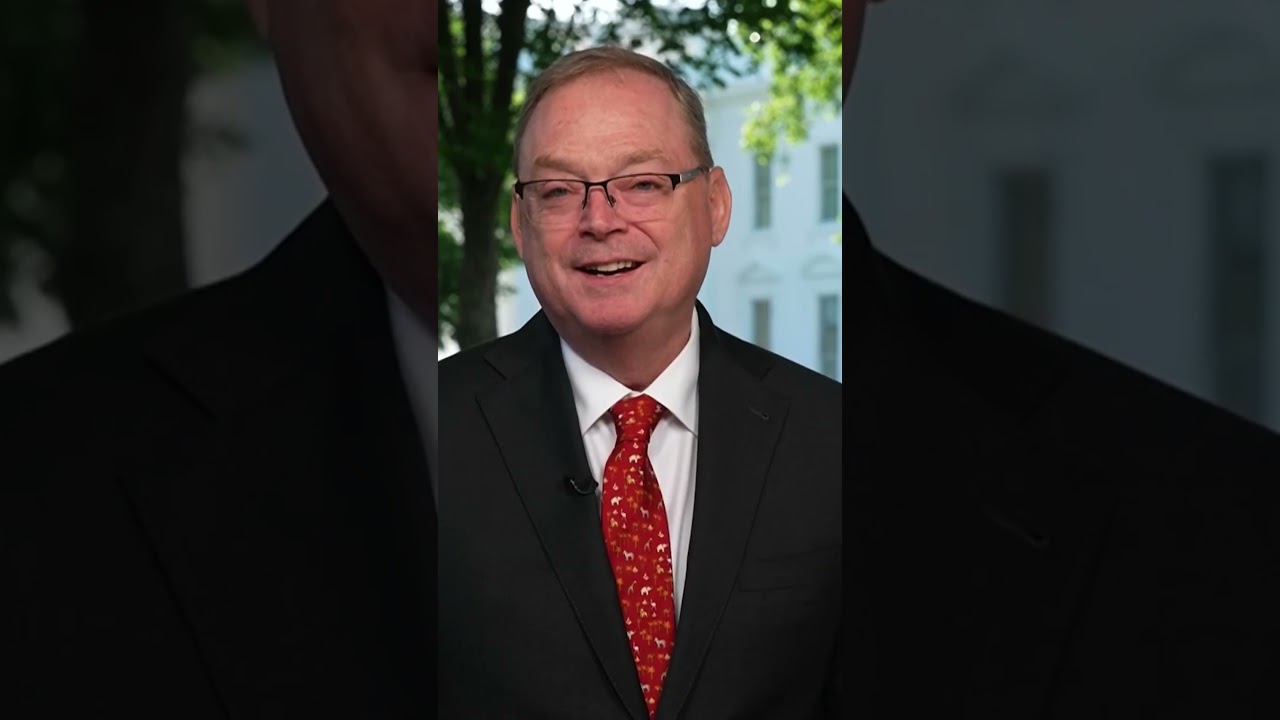 Hassett to Powell: It’s time to de-escalate and move on