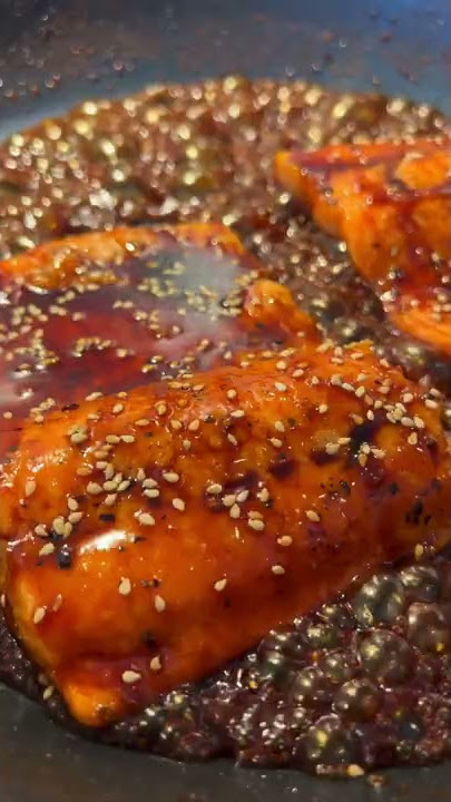 No Time? Make Soy Glazed Salmon in 20 Minutes !