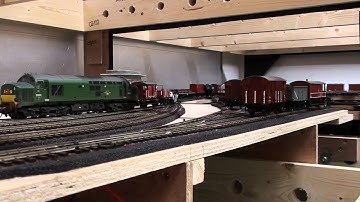 Bachmann Class 37 with Zimo DCC sounds - Part 2