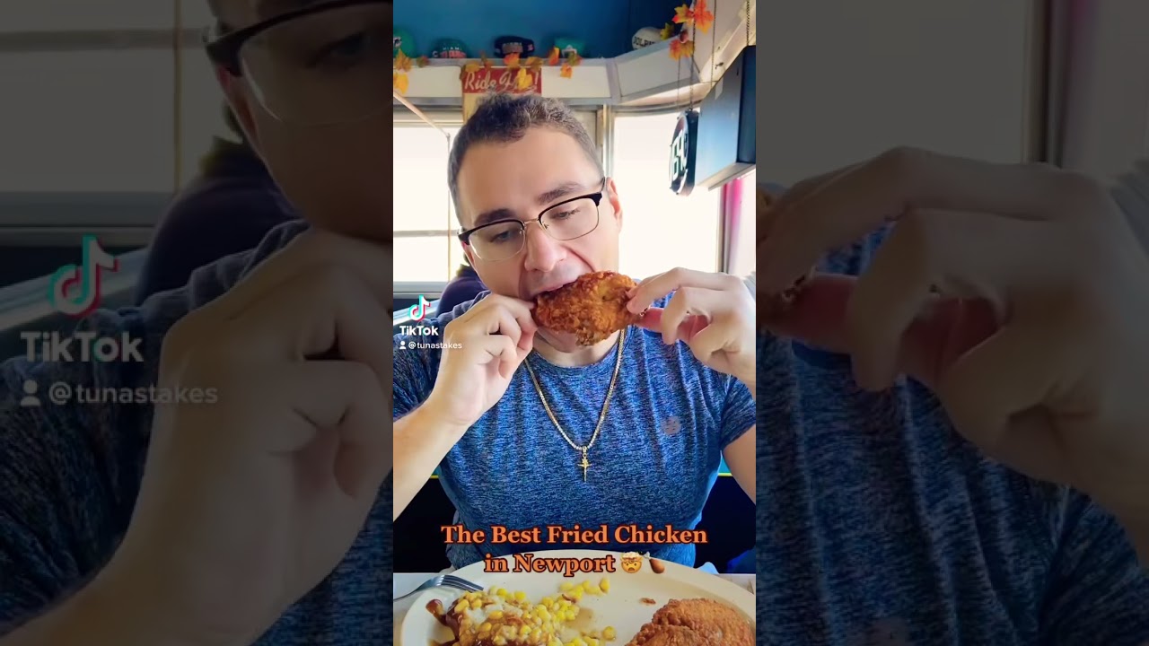 Bishop’s 4th Street Diner has the BEST Fried Chicken in Rhode Island 🔥😱