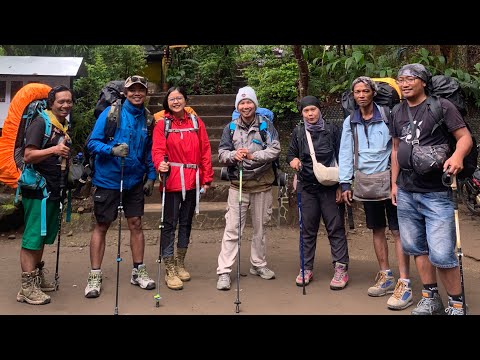 LAGI HAID KE GUNUNG LAWU DI IKUTIN LUTUNG BESAR❌⁉️😱