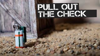 DIY smoke grenade from CS:GO