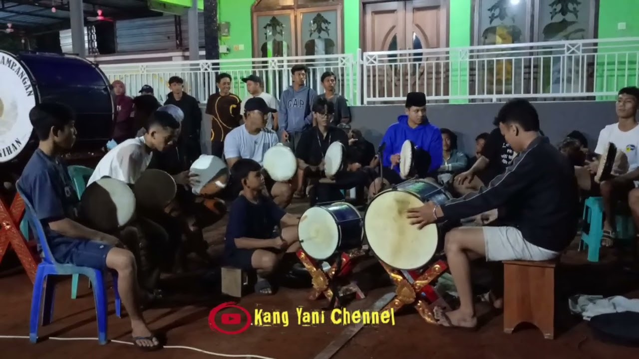 Pukulan Kreasi Kuntulan Semebyar Blambangan Live Cungking-Giri 