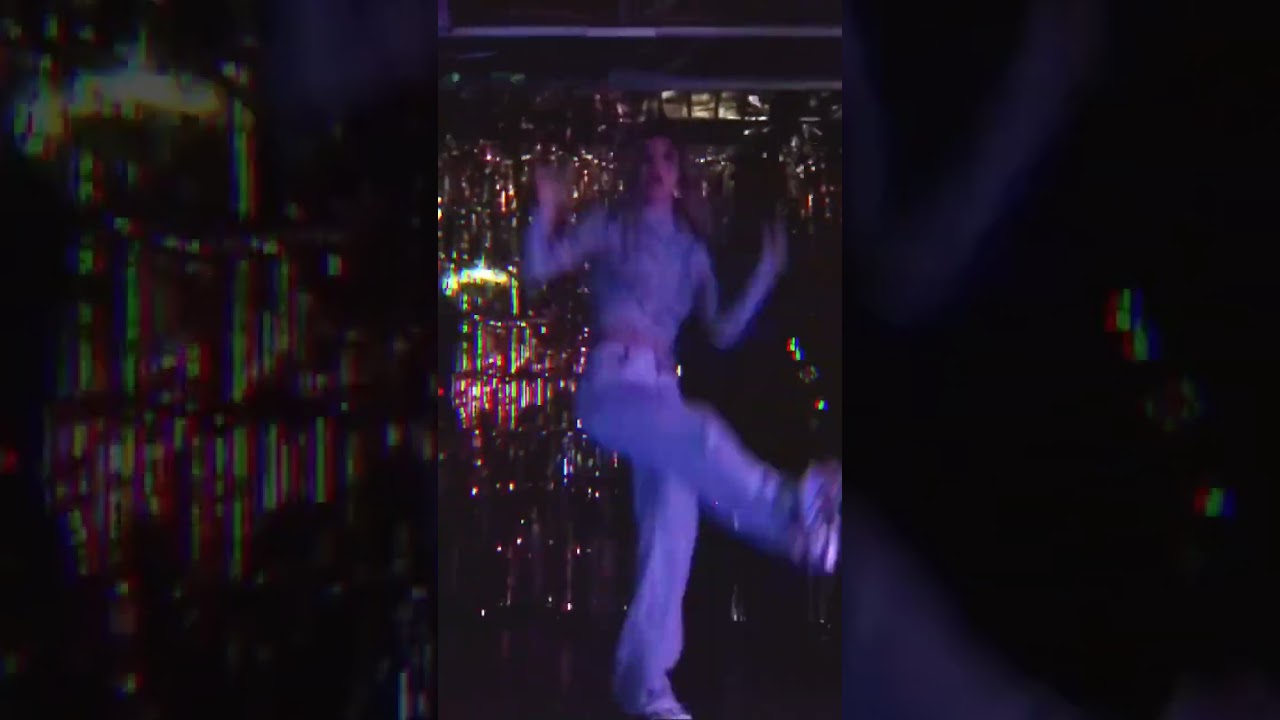 Crazy House Dance routine by Pamela on my track « Green Light » #housedance #housemusic #johnparm