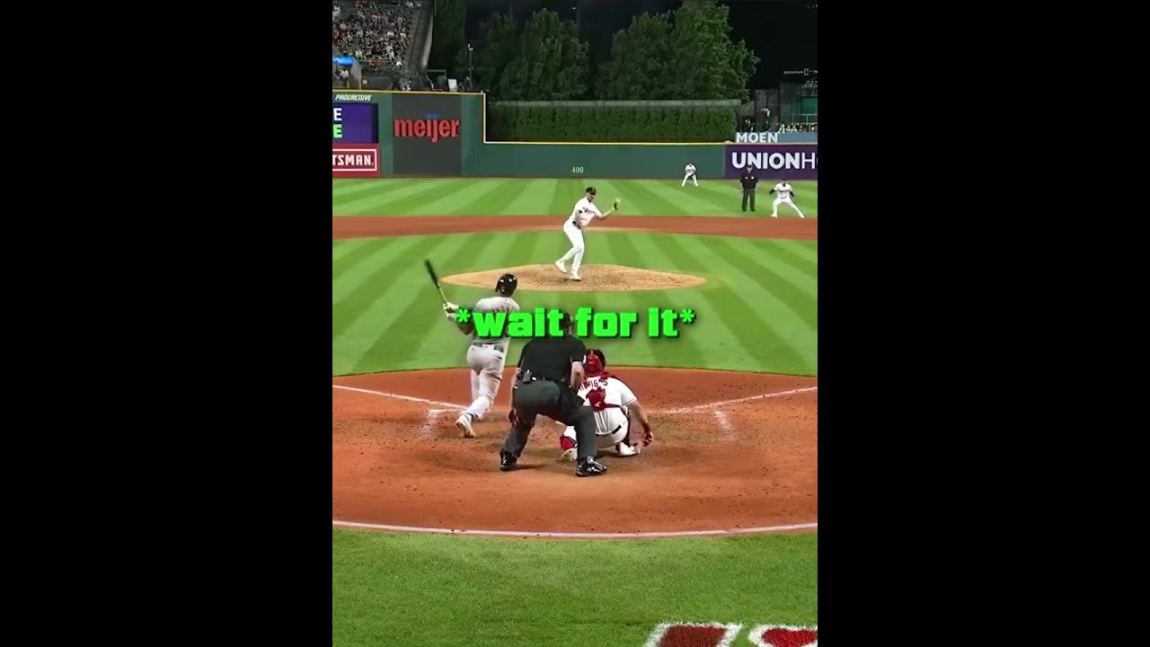 Does This Player Have Superpowers 😳⚾ #mlb