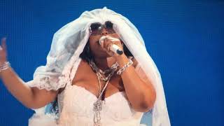 Celebrity Sayrie Does// Lizzo Performance | 2019 Bet Awards Wealth
